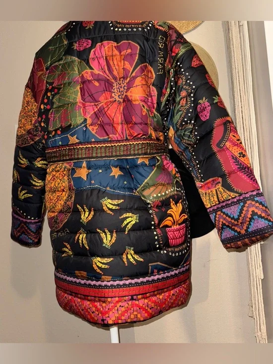 NWT Farm Rio Crazy Mix Reversible Puffer Jacket Size M - Picture 2 of 8